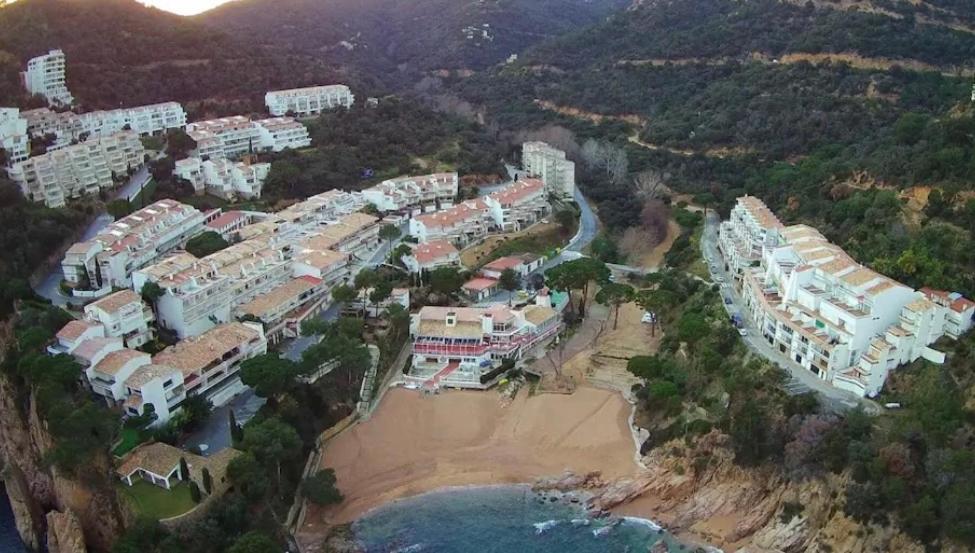 Cala Salions, Chalana I Apartment Girona Ngoại thất bức ảnh