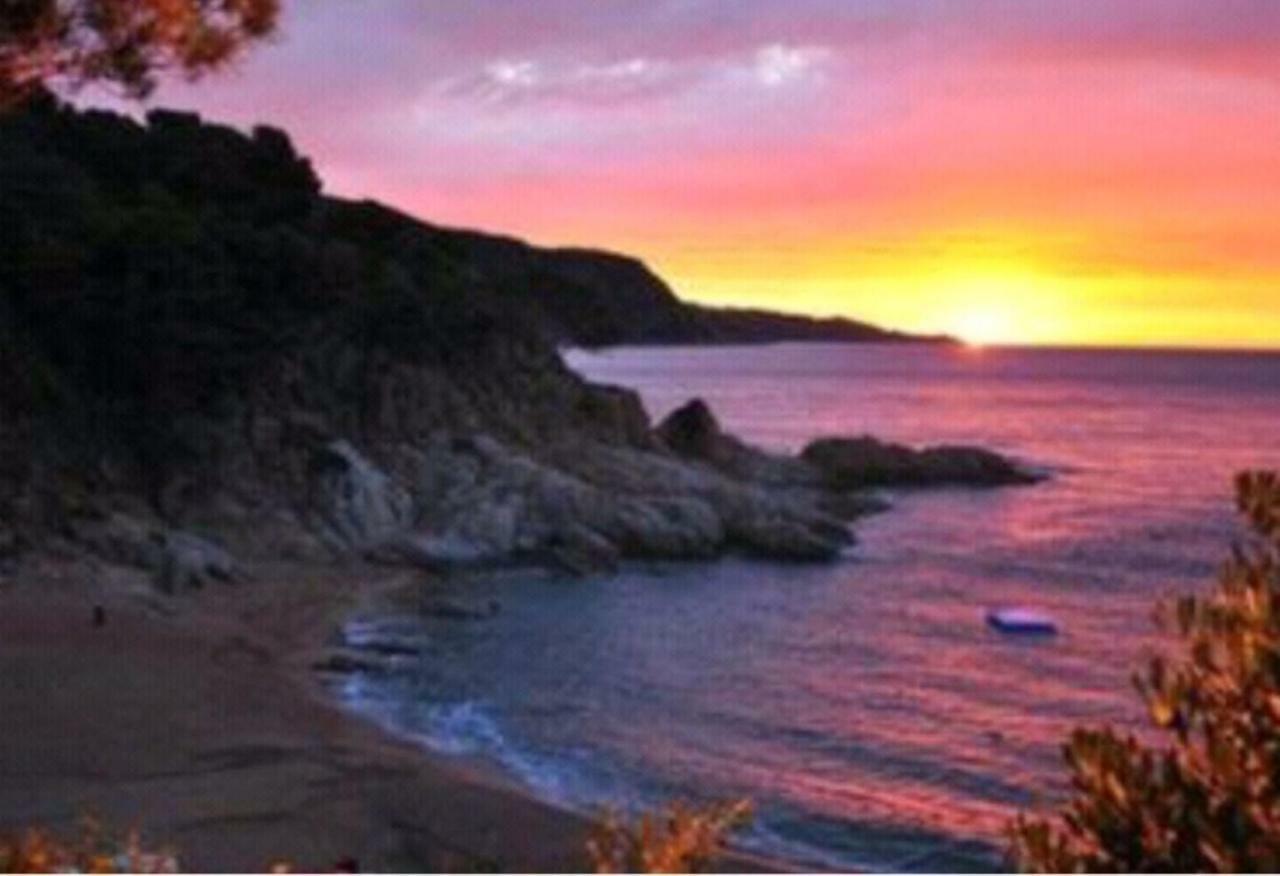 Cala Salions, Chalana I Apartment Girona Ngoại thất bức ảnh